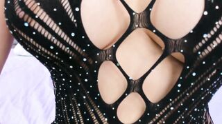 Thrill Seekers Delight A BuiltIn Lovers Temptation