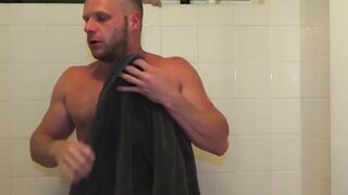 BreedingMeRaw.com - Hunky gays DJ and Brian Bonds bareback fuck post steamy shower