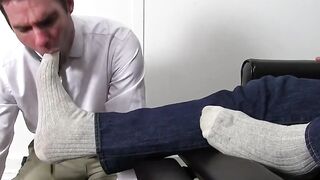MaleFeetXXX.com - Beau Reed's ultimate feet licking experience