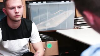 Tatted sweet perp Penetrated by a horny cop till he cums