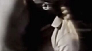 RetroDudes.com - Nerdy college students blow each other in the library