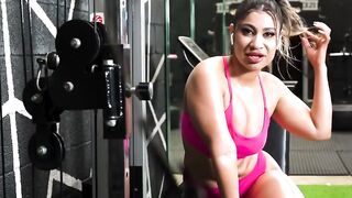 Sloppy deep throat and deep drilling at the gym