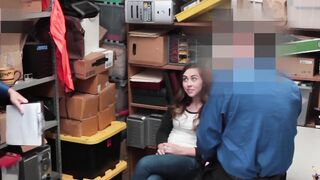 Teen shoplifter banged by two cops to avoid charges