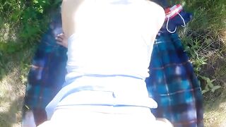 The cutie loves to fuck in nature she ca
