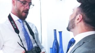 Bearded hunk Kike Gil sucks rock hard cock from classy hunk Hoe 2