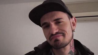Horny stud Gael grabs inked Kendros huge boner and eats it like dessert