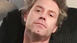 MenWorkinXXX.com - Sexy stud David satisfies himself with solo play at home