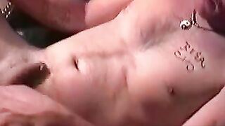 MenWorkinXXX.com - Amateur Darryll masturbates and sucks a massive hard cock