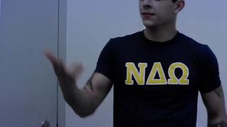 NextDoorXXX.com - Evan Knox devours Kyle's dong before rimming