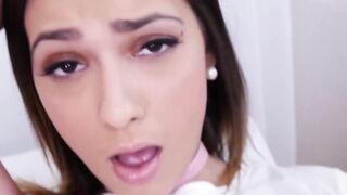 Stepdad gets nice suction and bangs daughter from behind