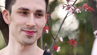 Kane Fox buttfucks tattooed Jayden Marcos ass at the park