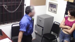 Natalie Porkman facialized after fucking with security guard