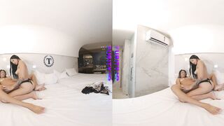PURITYVR Horny lesbians Kelly and Luana
