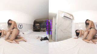 PURITYVR Horny lesbians Kelly and Luana