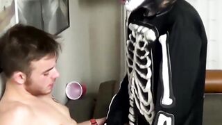 PussyJocks.com - FTM Luke Hudson sucks Zack Gray's huge cock in kinky suit