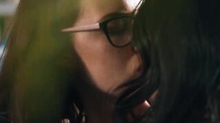 ADULT TIME - Lesbo cougar Jessica Ryan SQUIRTS ALL OVER Babe Age Gap Gf Chloe Surreal!