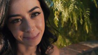 ADULT TIME - Lesbo cougar Jessica Ryan SQUIRTS ALL OVER Babe Age Gap Gf Chloe Surreal!