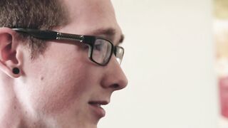 Tattooed Damien Michaels bursts his drippy cum on Jackson Coopers face Hoe 2