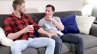 Golden haired hottie Johnny Ford bangs his cute stepbro Isaac Parker Hoe 2