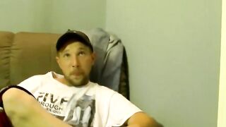 JoeSchmoeXXX.com - Billy Bob wanks his cock before spraying out a cumload