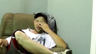 JoeSchmoeXXX.com - Billy Bob wanks his cock before spraying out a cumload