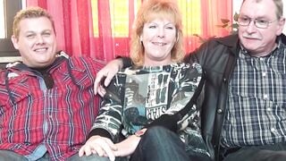 Older German ex-wife makes 3 way with strange man
