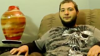 JoeSchmoeXXX.com - Straight dude watches TV while getting sucked off by Joe