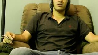 JoeSchmoeXXX.com - The dude is about to earn some money by jacking it off