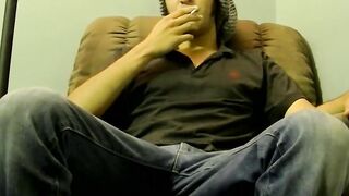 JoeSchmoeXXX.com - The dude is about to earn some money by jacking it off