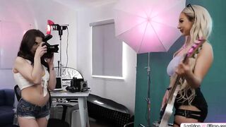 Thin photographer licks long boobs performer