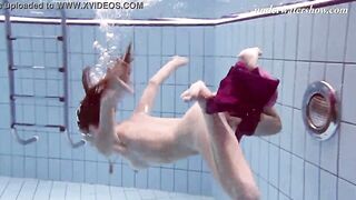 Ala Cutie lover inside the swimming pool