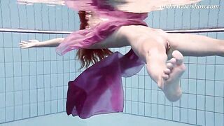 Ala Cutie lover inside the swimming pool