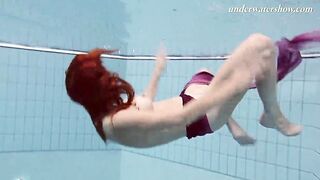 Ala Cutie lover inside the swimming pool