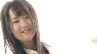 Minami Itsuki - Mini G-cup!　She is embarrassed to wear a smaller bikini than usual, but as soon as the shooting starts, she is full of energy!　https://bit.ly/3zxNltX