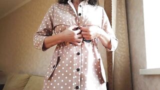 Super Sexy into a Bombshell dress and her melons and soak holes are yummy