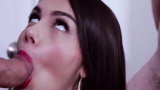 Seductress Valentina Nappi craves for cock in threeway