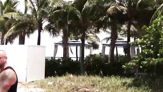 Teenage cockriders facialized after beach volleyball