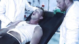 Dr Hugh Hunter anal breeds and fists Scotty Taylor and Pierce Paris