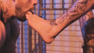 Davin Strong worships the feet of his master Ryan Sebastian