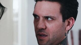 Tattooed Syren De Mer sucked big dick before getting pounded by dominant Van Wylde