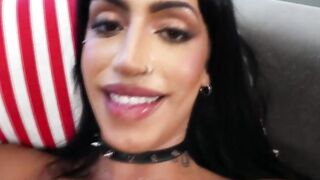 TS heartstopper Lunna Guedes analed by big dick Hoe 2