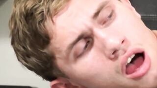 RawTwinkys.com - Nerd Darron Bluu can't resist the long dick of Eli Sky