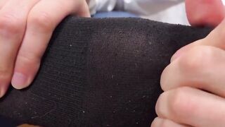 MaleFeetXXX.com - Hunky Maui strokes his cock while his feet are sucked and licked by