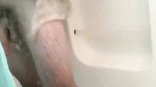 JoeSchmoeXXX.com - Big daddy slurping and licking hairy dude's big dick