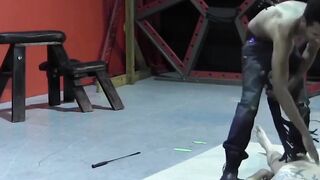 BondageBadBoy.com - Master whips kinky twink rough with floggers and crops in brutal