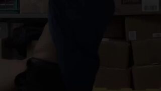 Robber Emma Hix spreading legs for police and cumshit