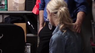 Robber Emma Hix spreading legs for police and cumshit