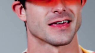 Hunk Derek irresistibly kissed Devin in an erotic photoshoot