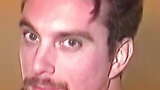 MenWorkinXXX.com - Hot hunk grips his massive long sword for intense solo play