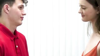 Therapist Mckenzie Lee helps teen girl Olivia Madison fix her relationship with her s